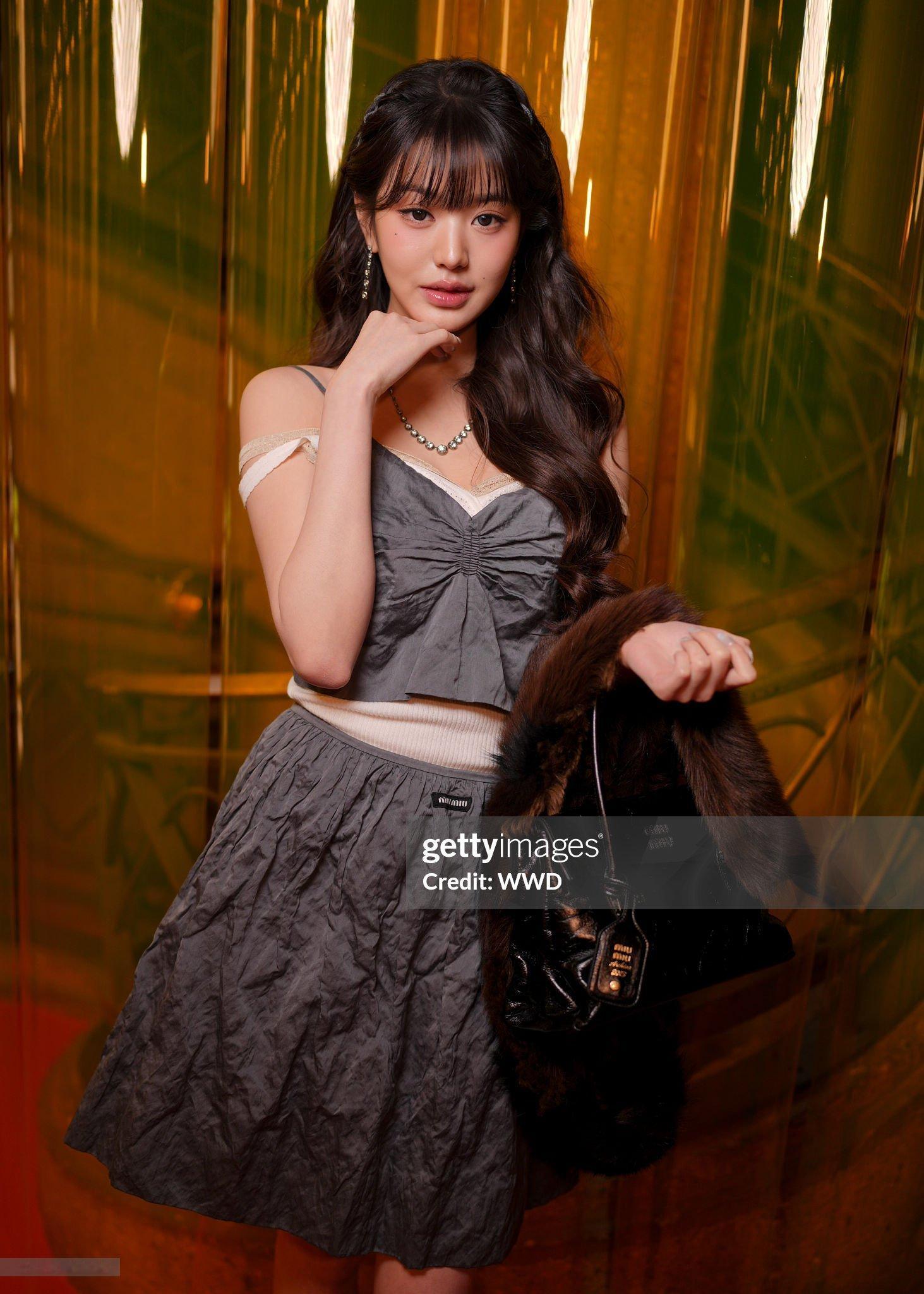 此女好牛的生图😍张元英 × Miu Miu 2026春夏系列时装秀巴黎时装周张