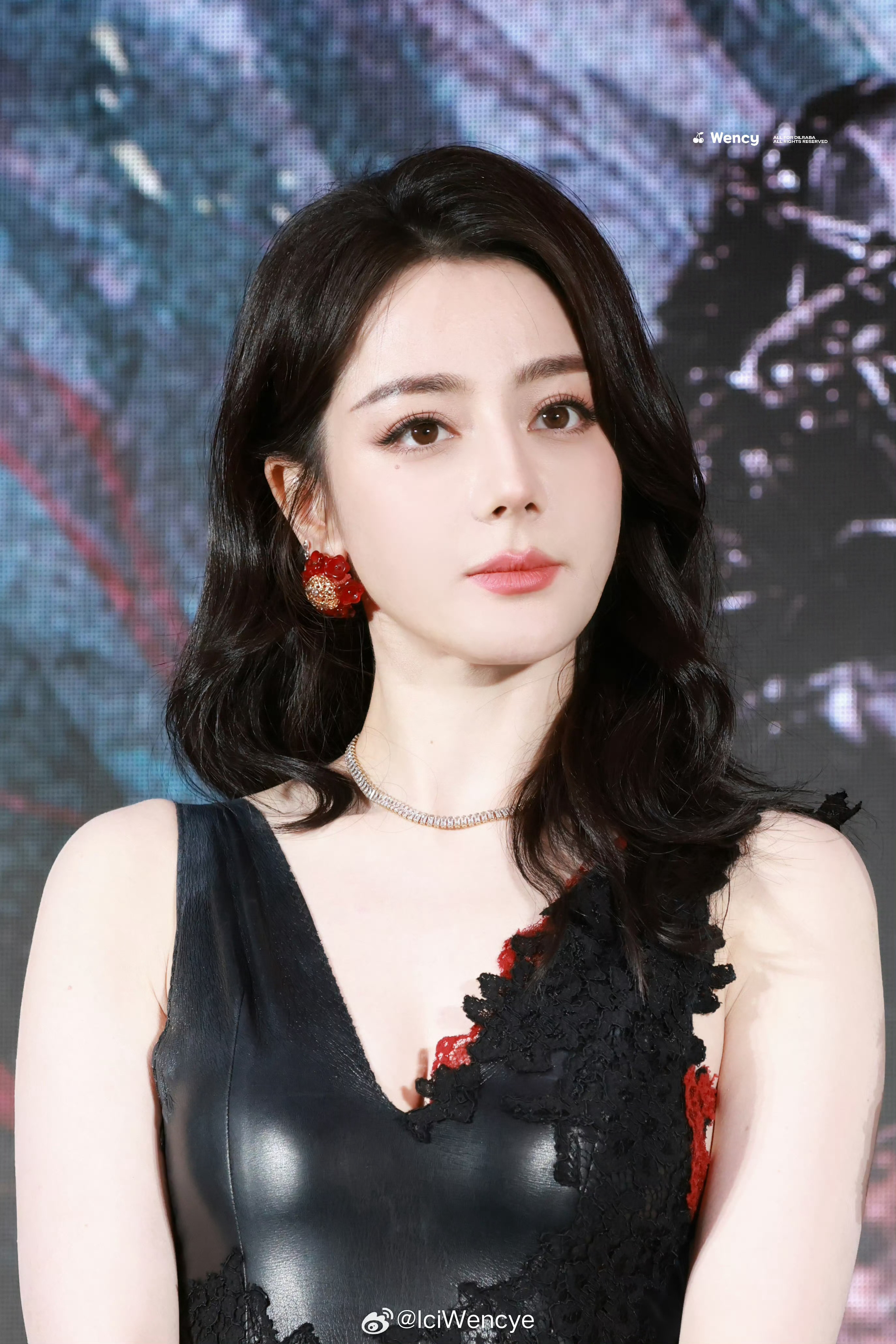 迪丽热巴迪丽热巴钰珑 dlrb 迪丽热巴功夫女足 dlrb 迪丽热巴卫蓝你眼中有