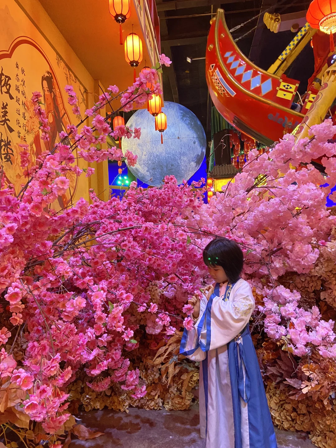 沈阳竟有这么美的遛娃地，还有淘气堡和表演