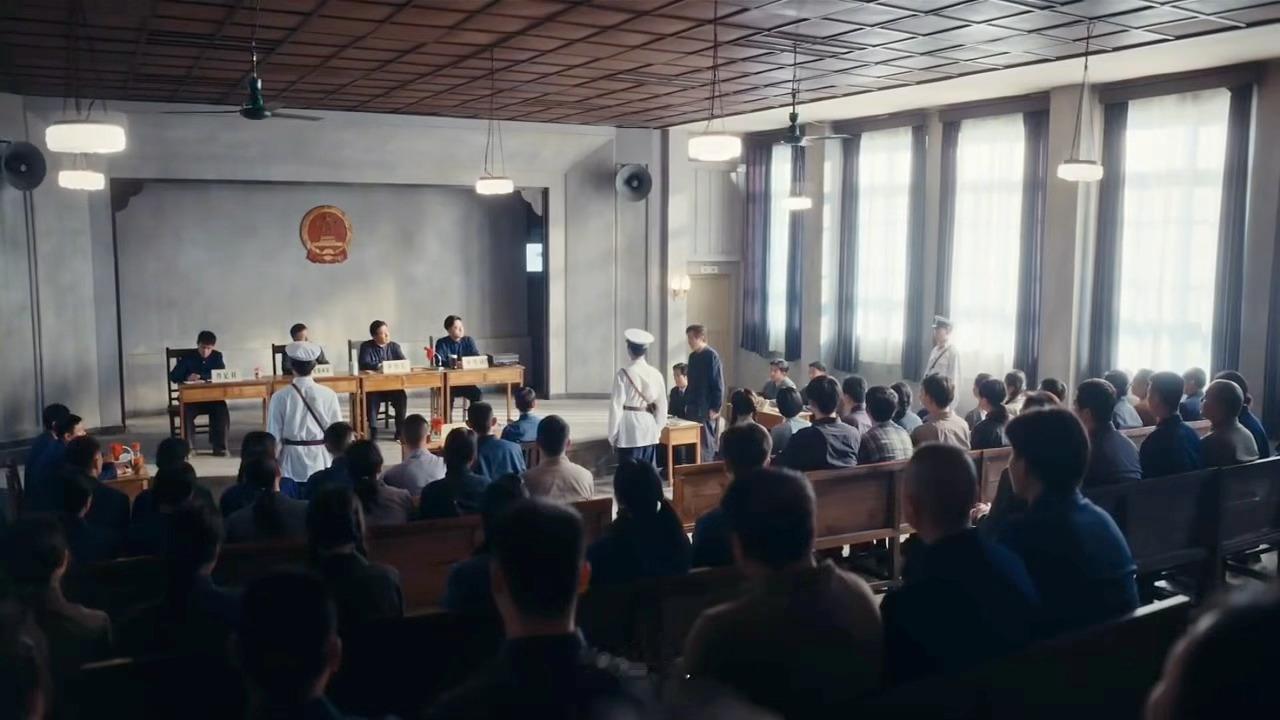 哪个天才把成泰燊于和伟俩影帝凑齐飙戏很难不感慨选班底的眼光，两大实力影帝同框对戏