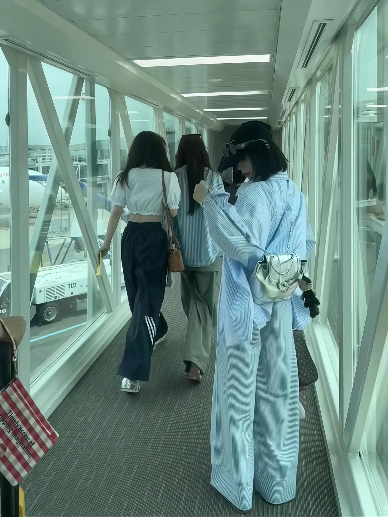 我不记得你了 我在济州了。