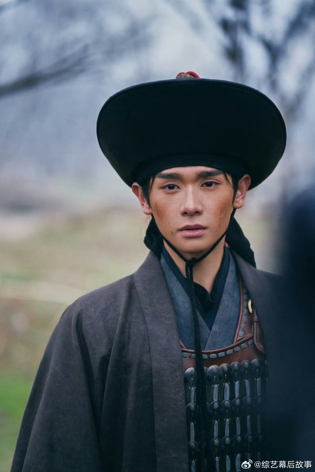 高卿尘to满地逐玉大结局 满地下线，哭到失控。高卿尘把满地的纯真与执着刻画得入骨