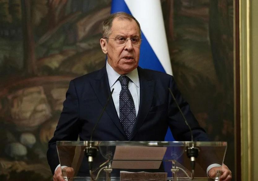 拉夫罗夫声称：“俄罗斯历史上第一次孤军奋战，对抗整个西方世界。第一次世界大战和第