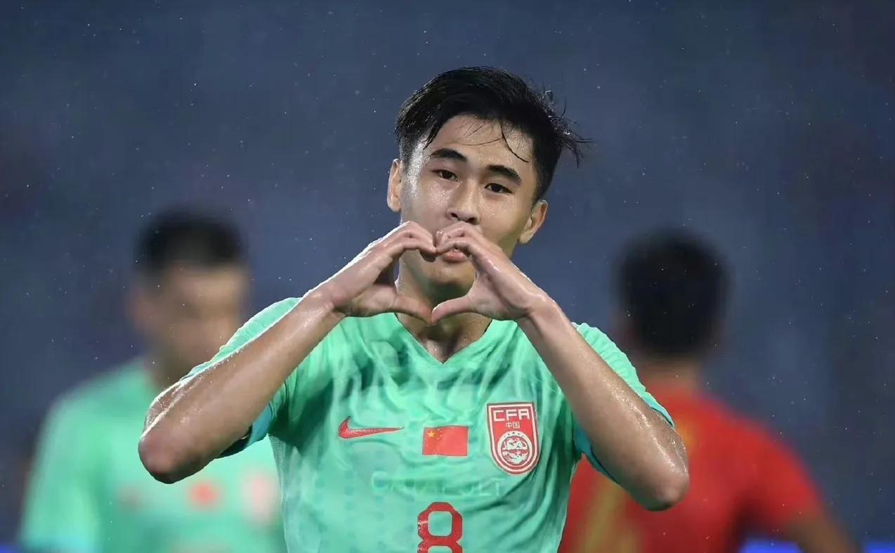 #亚运国足能否取得三连胜#稳当吧？对阵孟加拉队，锻炼才是最重要的。小组赛就是小菜