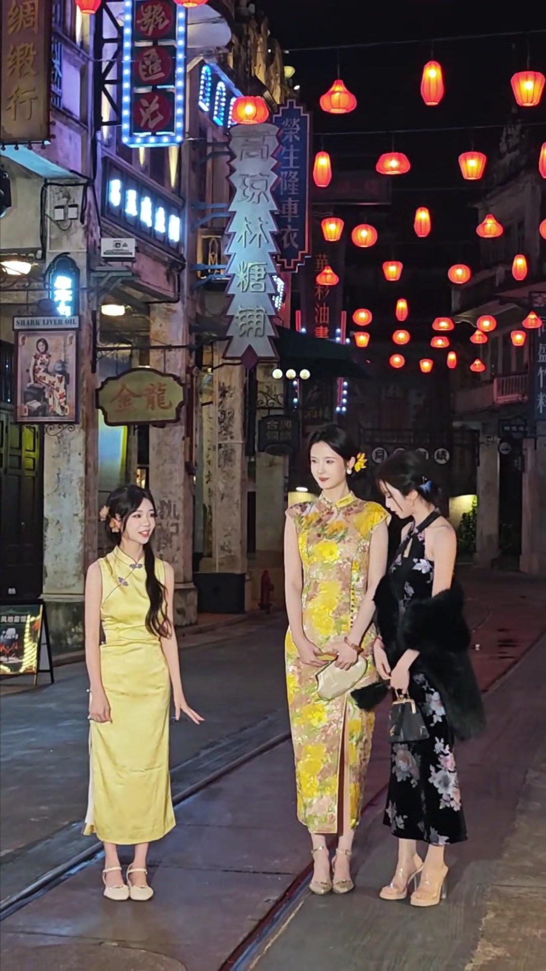 😎江门赤坎古镇穿搭大赏，谁是C位？赤坎古镇的石板路、骑楼群和江南复古风建筑，真