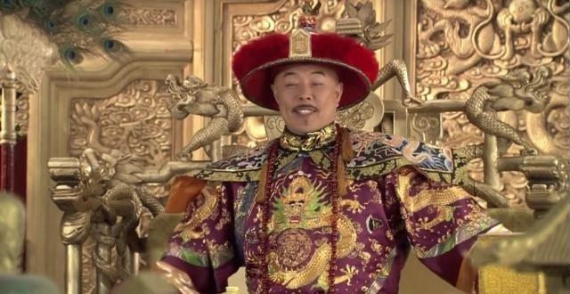 1750年，79岁的张廷玉被抄家，36万两白银被翻了出来，乾隆得知后哈哈大笑：“
