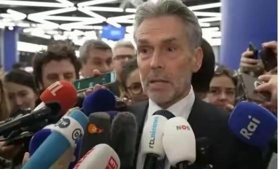 这一回中国可真要杀鸡给猴看了。
中国这次可能真要动手了，对象是荷兰。为啥是它？因