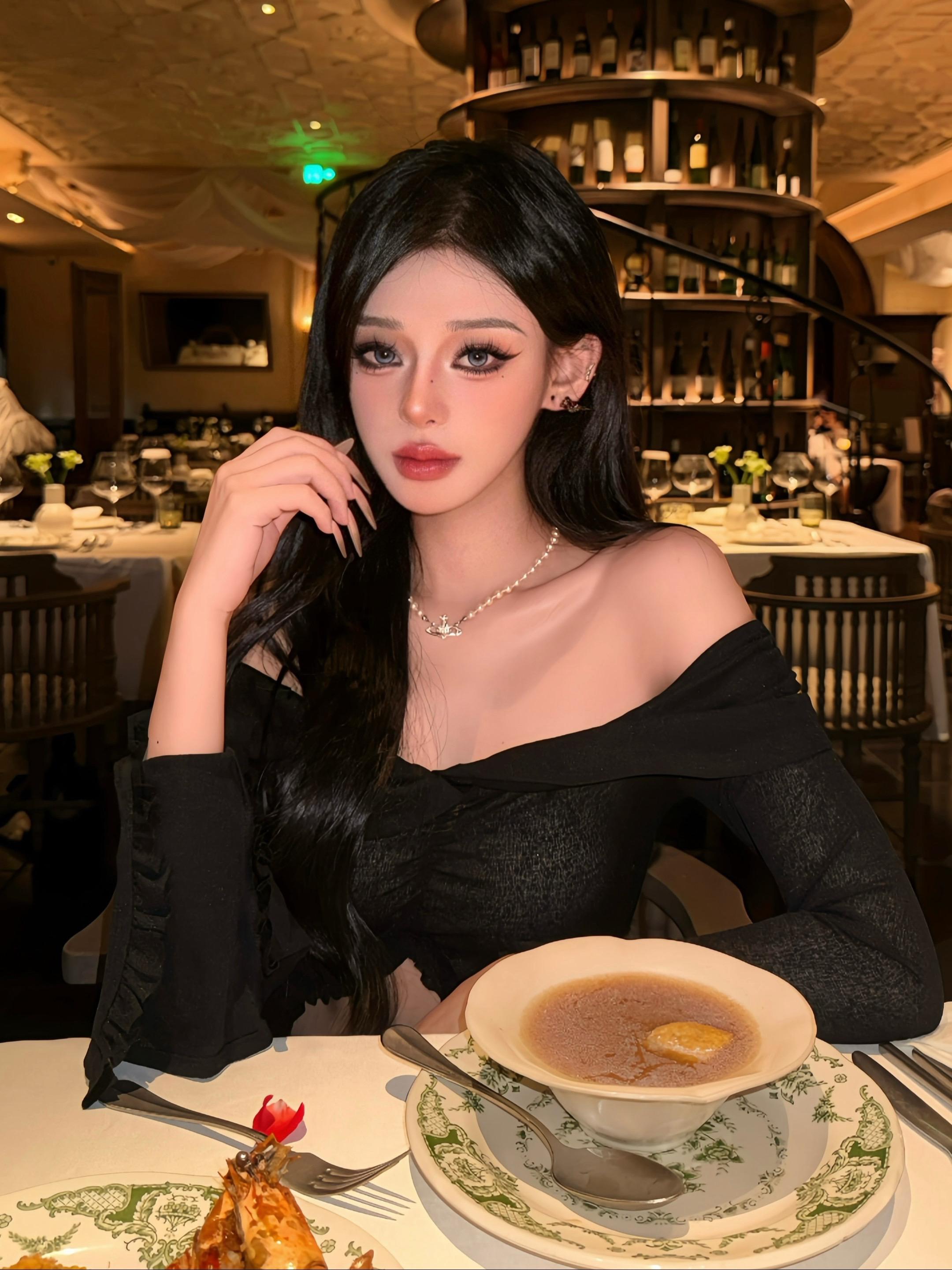 好好赚钱 我要和这家化妆室锁死。