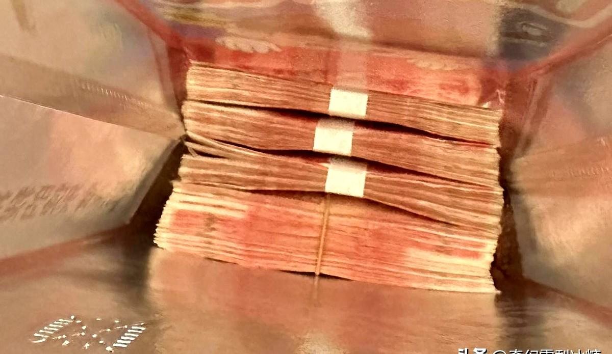 神仙公婆，出钱出力，话不多说，就是给钱。
家里最让我感动的是他们永远把边界感拿捏