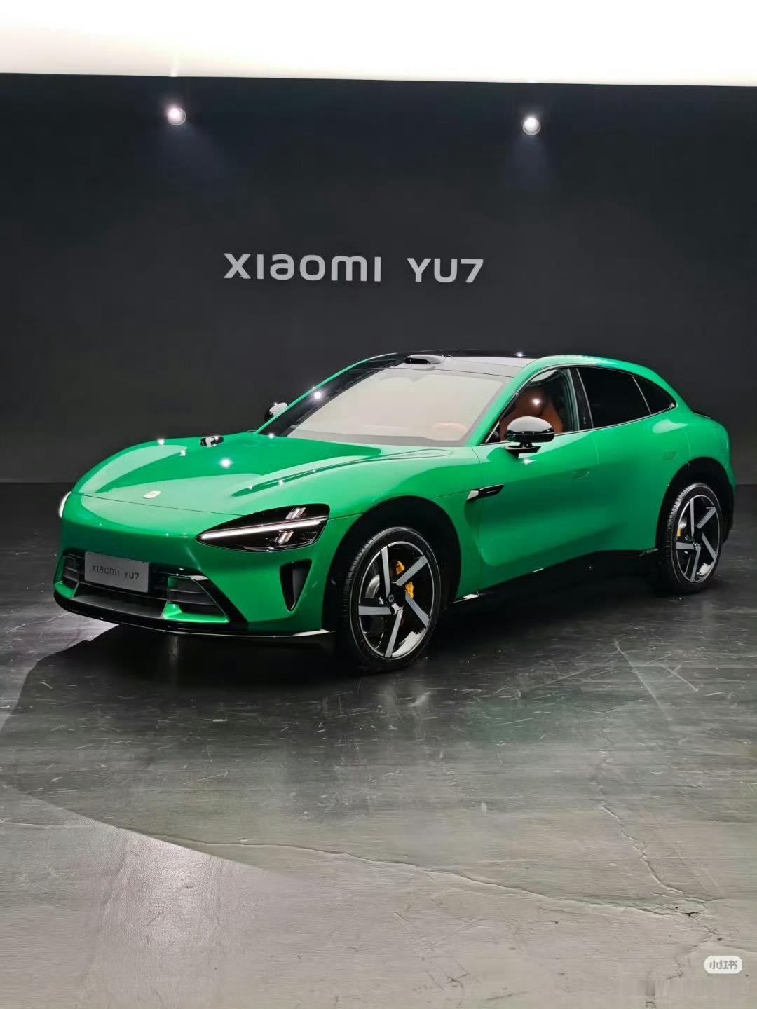 小米汽车实现单季盈利，10月SU7销量小米YU7中国第一!