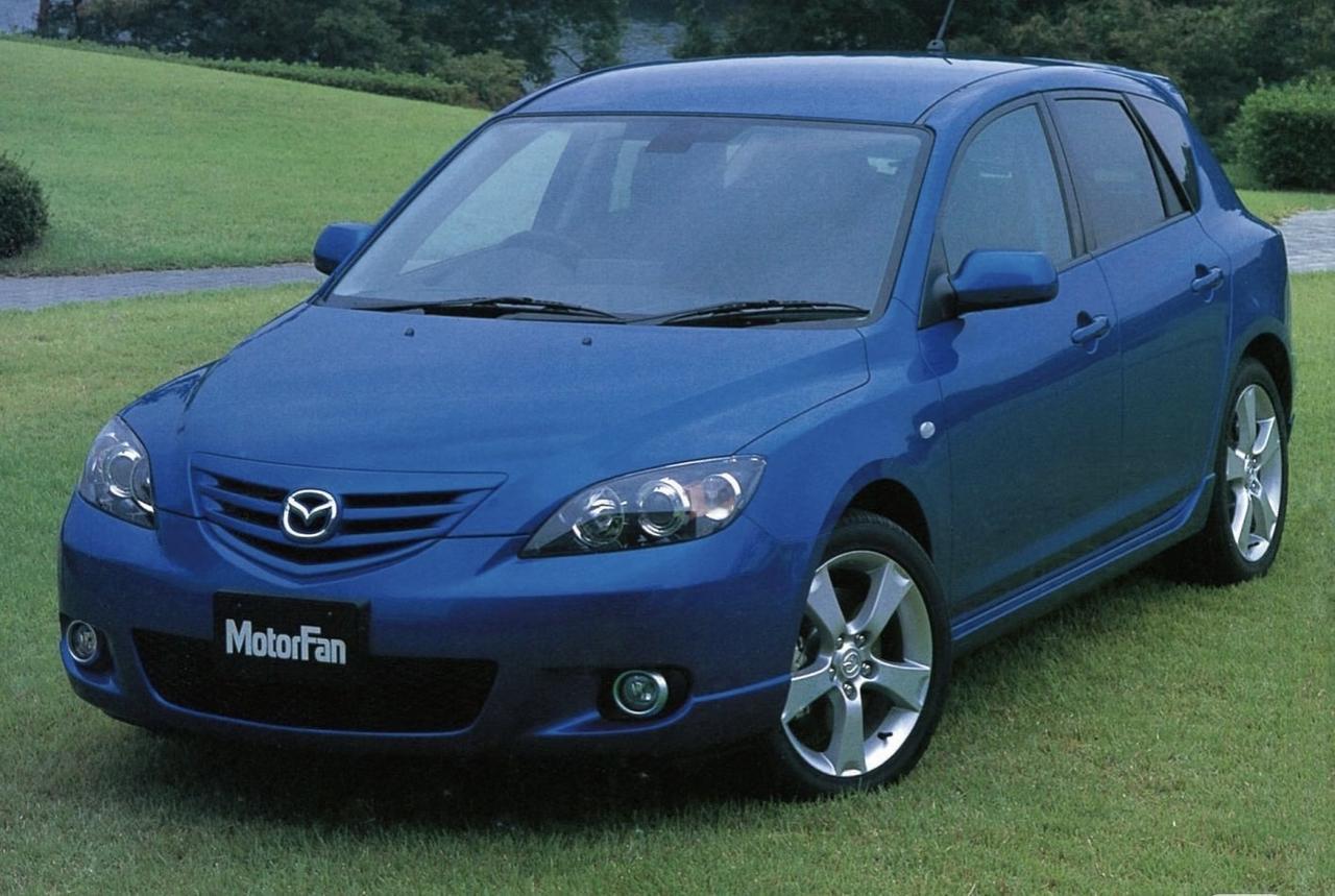 马自达这销量完全看不懂了
万万没想到
卖得最好的车型竟然不是昂克赛拉
也不是CX