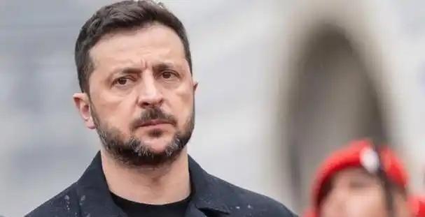 乌克兰都快被俄罗斯打亡国了，可为什么乌克兰到现在也不投降？说白了，不是乌克兰不想