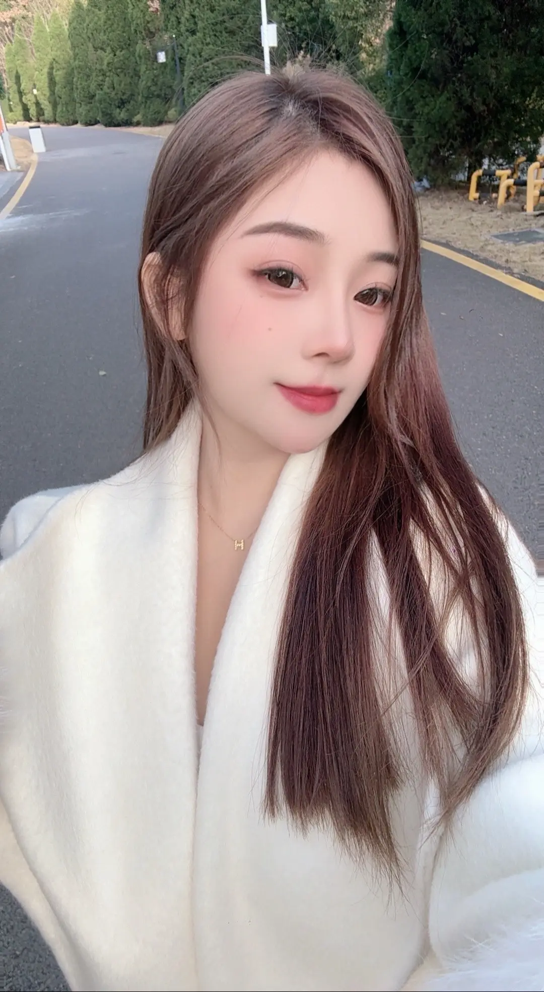 享受一个人的自由和宁静、也期待两个人的热闹、等一个灵魂契合的人