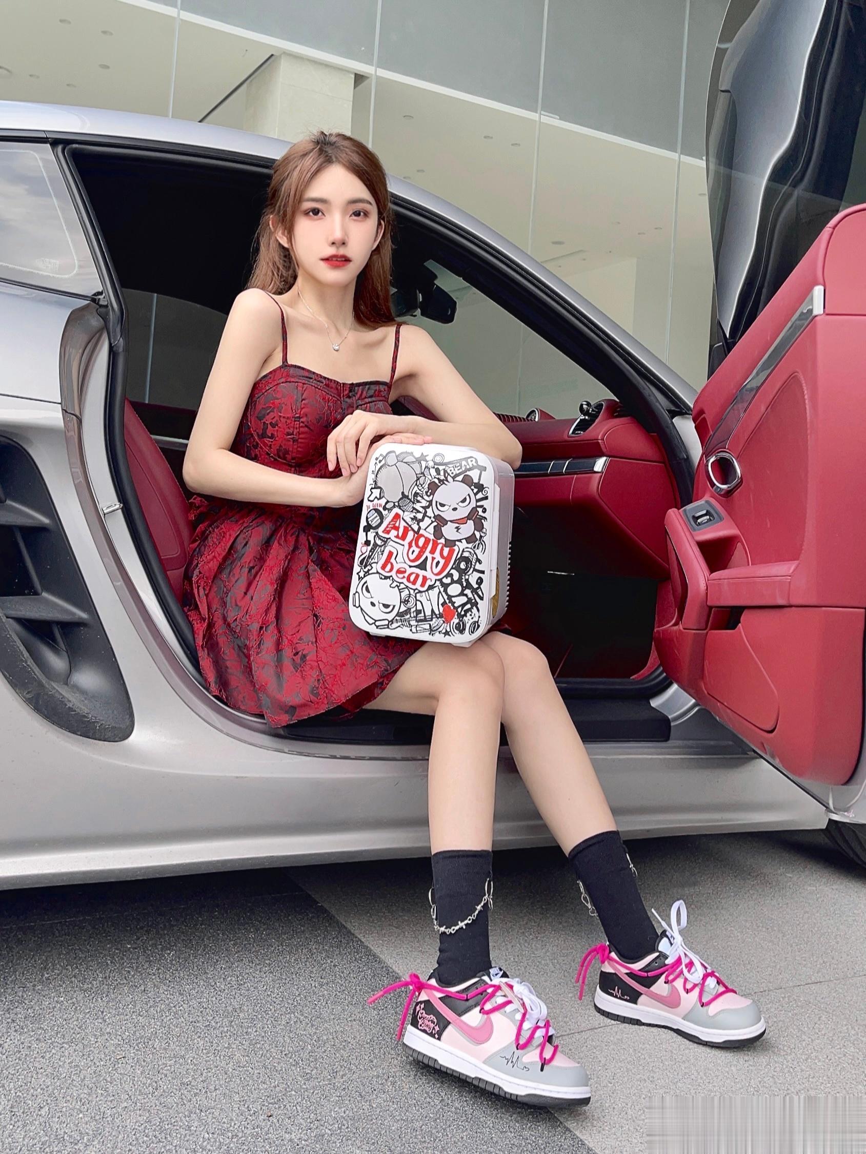 一起兜风去吖🌹 ​​​