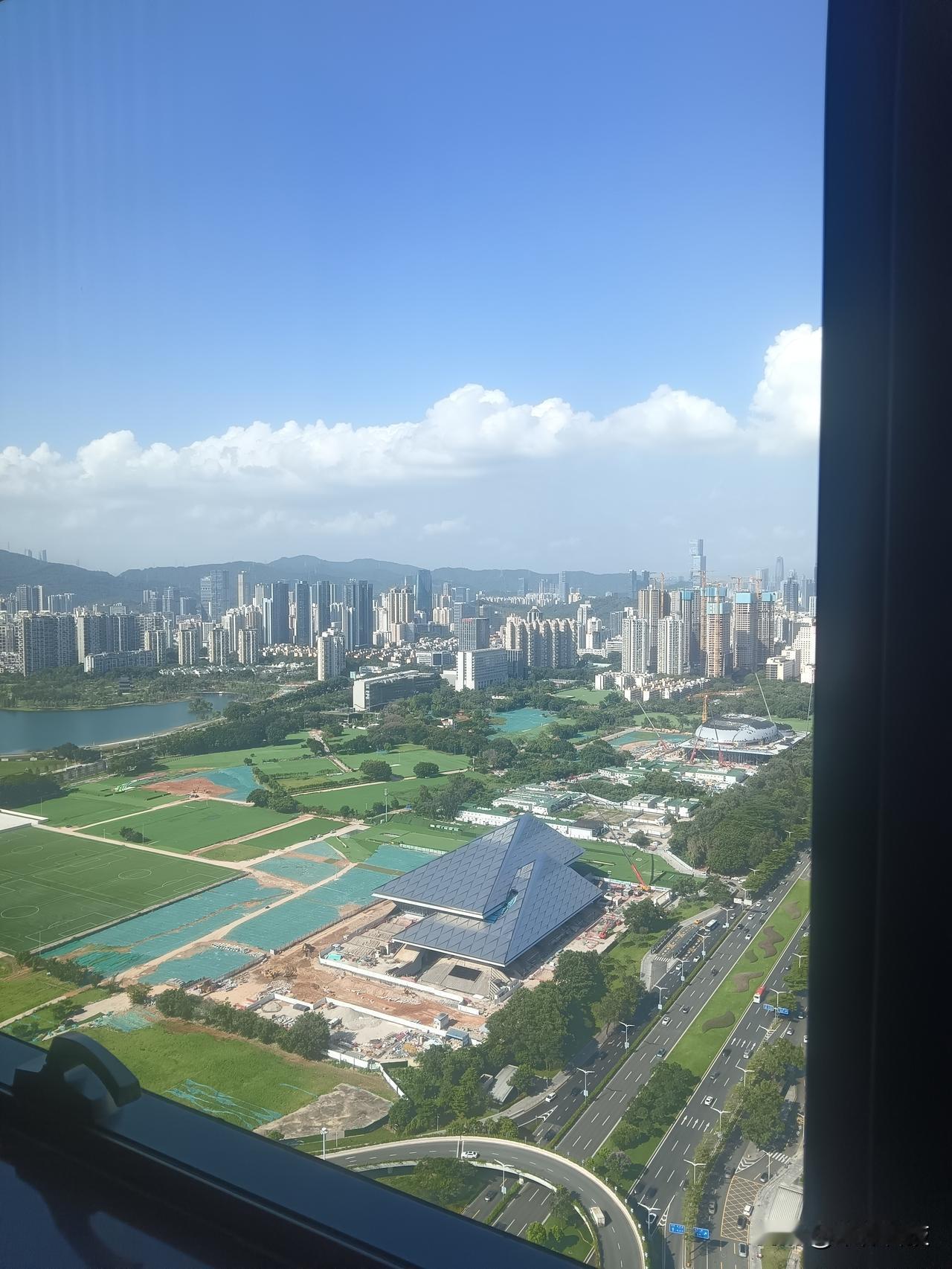 针对现在大龄女性要高价彩礼借婚姻骗钱，伏地魔等各种恶劣现象，我认为彩礼高于15万