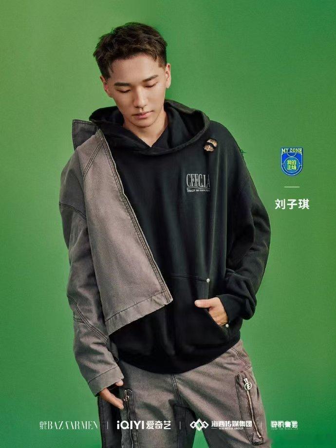 #张雨绮男友刘子琪被说像流氓兔# 哈哈，刘子琪被说像流氓兔，他自己还挺会接梗呢，