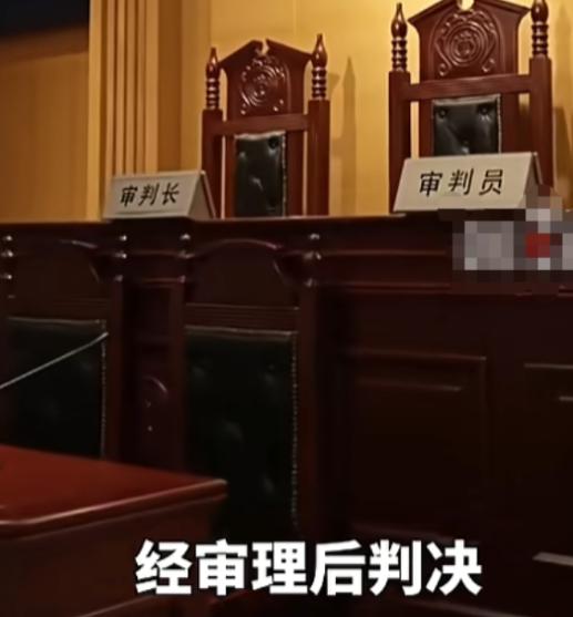7月28日，湖北高院发布人格权典型案例，其中湖北宜昌一起墓碑漏刻姓名引发的家族诉