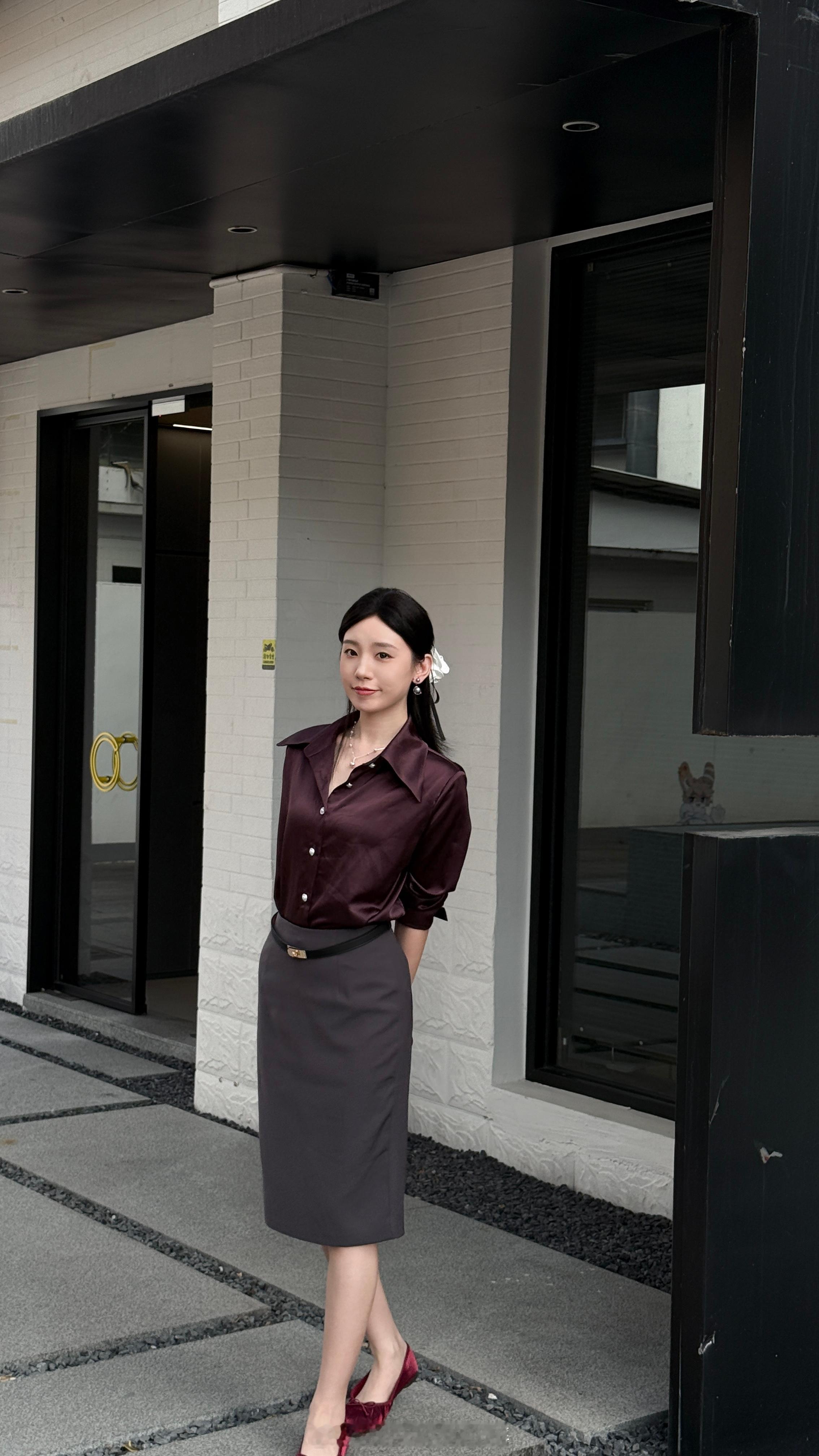 忙也在坚持做都市丽人发现偶尔早起20分钟画个淡妆上班真的会很不一样🪞保持良好状