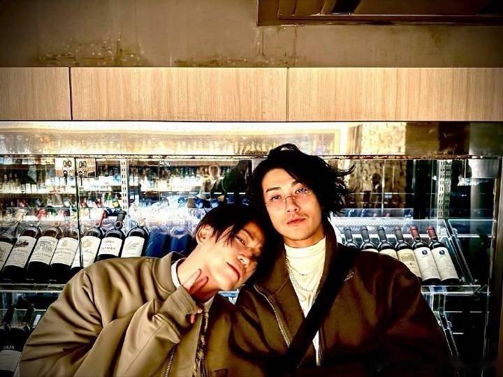 我拒绝所有的不仲cp过了20年就演我们释怀的剧本！恨就一辈子少一分一秒都不是一辈