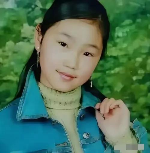 银川15岁女孩杜思思，放学路上离奇失踪，父亲苦寻整整18年，始终活不见人、死不见