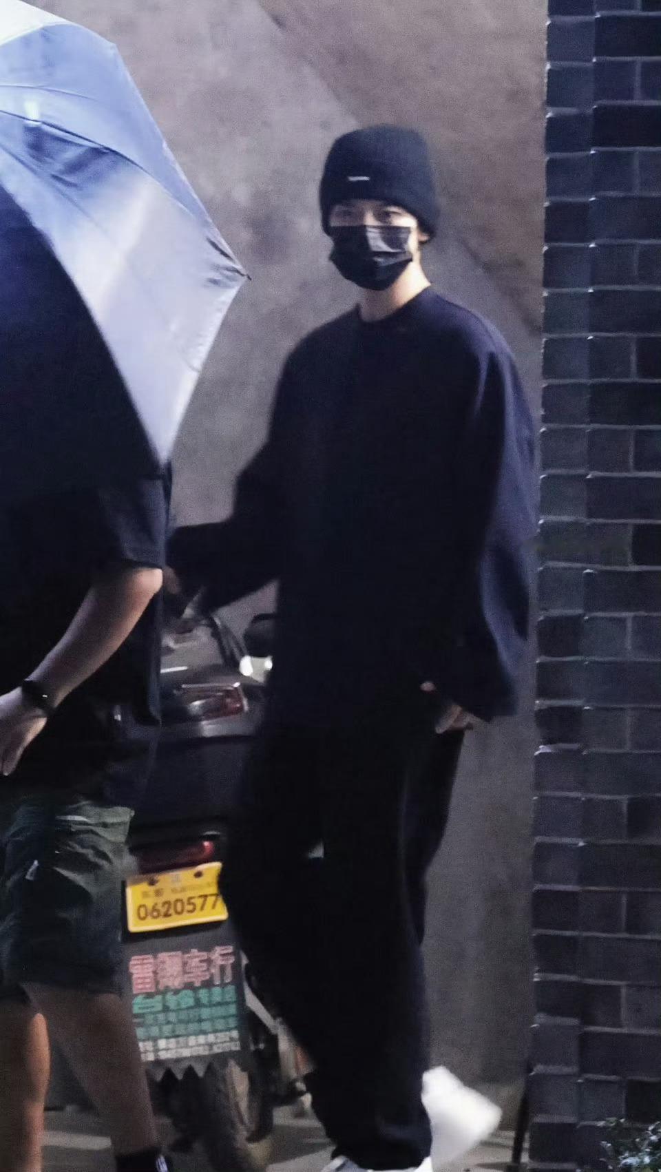 早安任嘉伦 ​​​