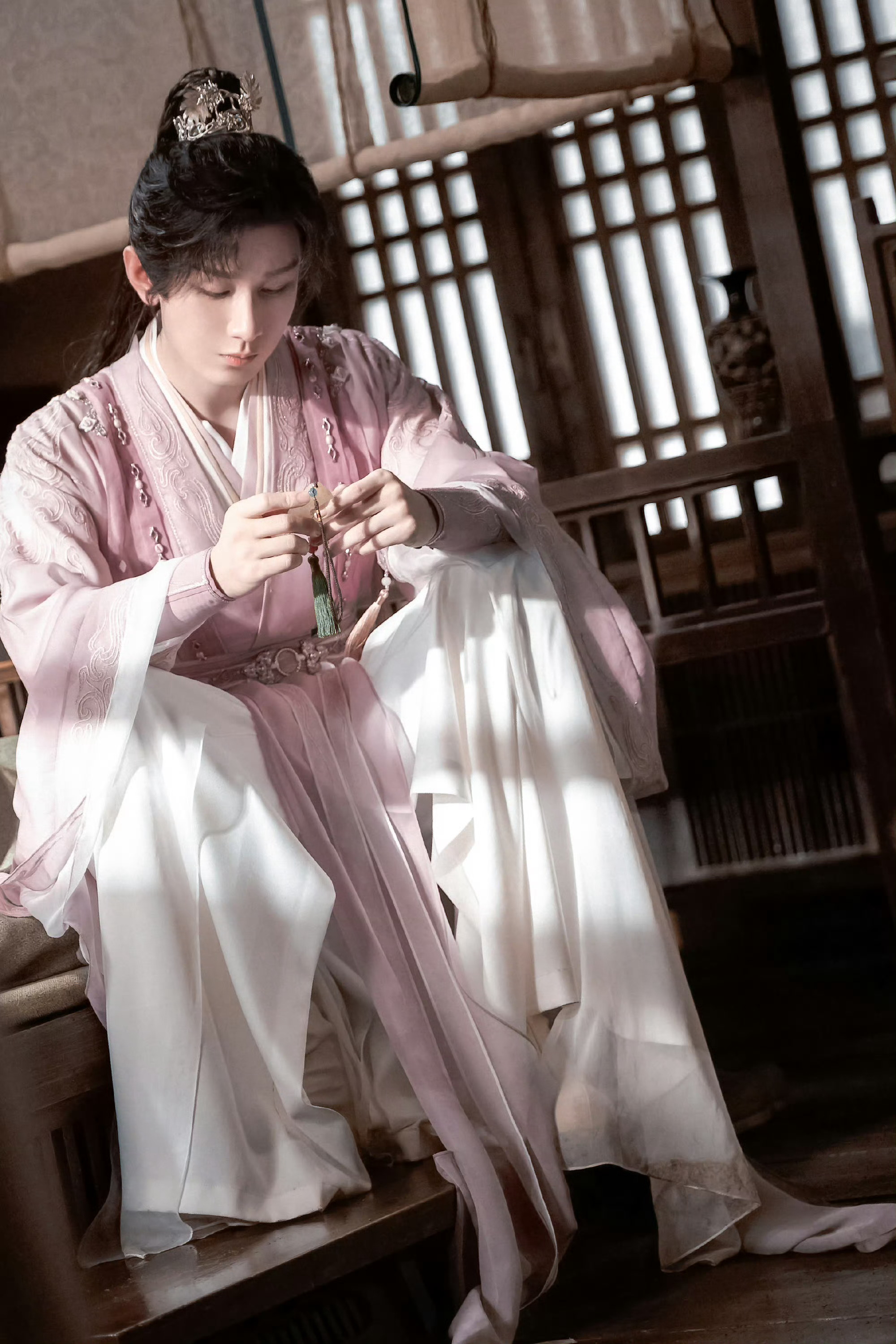 ❤︎━━☼❣️CHENG.YI❣️☼ ━━❤︎成毅两京十五日cy成毅朱瞻基成毅，