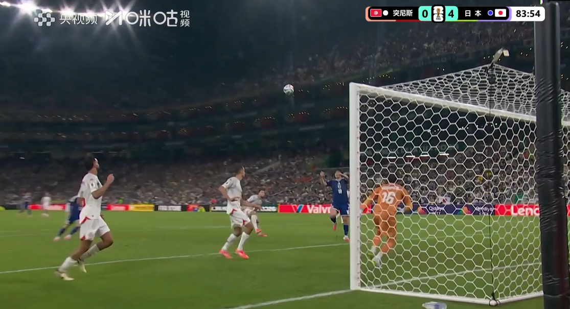 #日本队打崩突尼斯#  世界杯F组第二轮，突尼斯vs日本正在进行中日本队还不打算