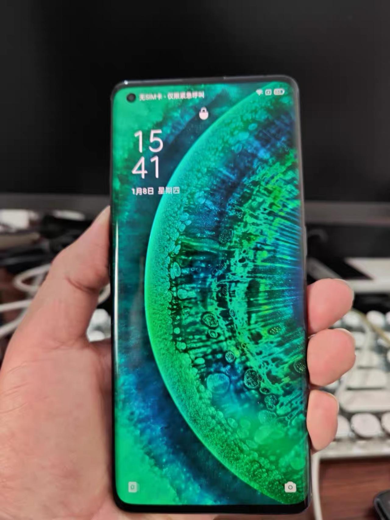 2026年了还有人在用OPPO Find X2 Pro嘛？[奸笑]它的屏幕素质依