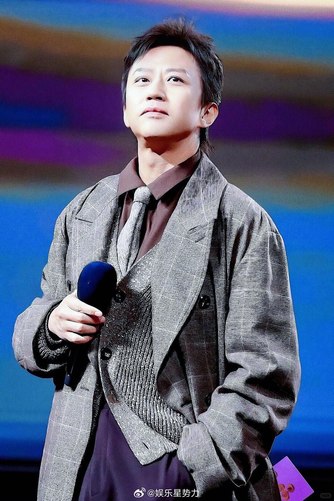 邓超魔童艺考实录 从艺考现场就能看出，邓超对表演的投入和练习绝非一日之功。全程专