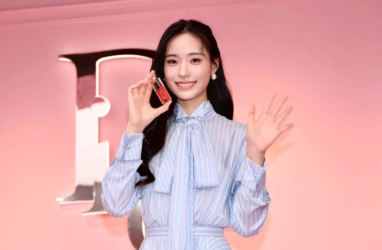 哇！Lily今年成为Dior彩妆形象大使🫰许韶恩