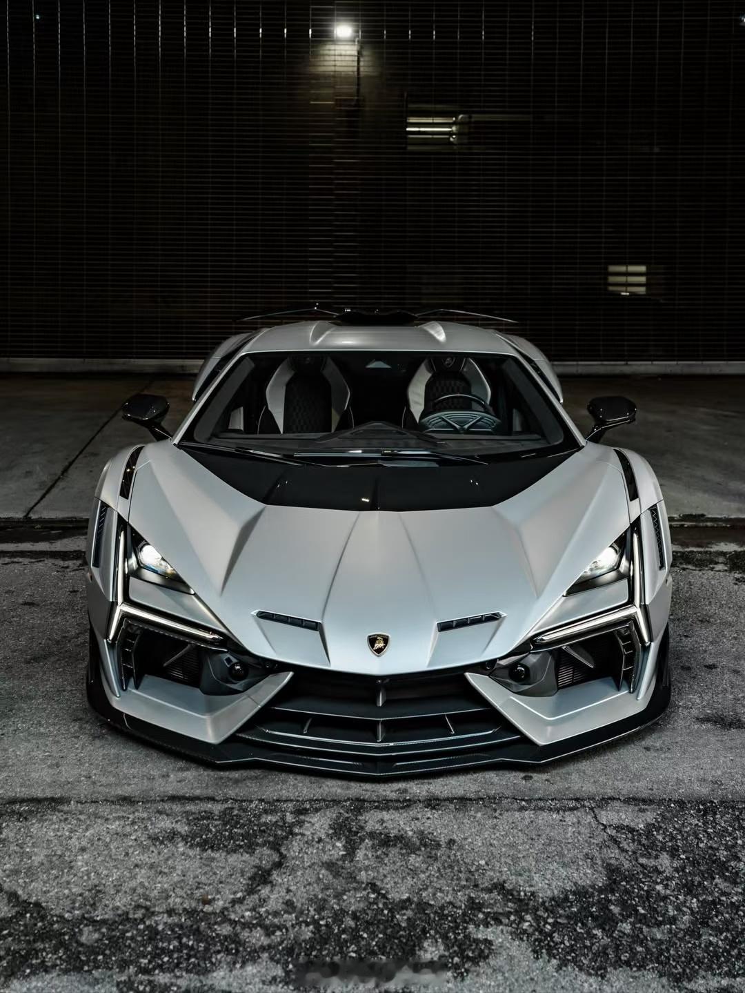 兰博基尼Revuelto 1016 Industries宽体包围 北京