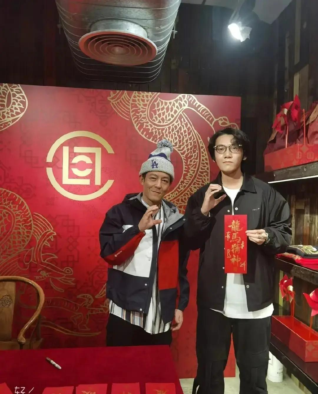 陈冠希老的很快啊，他是典型的浪子回头金不换，以前那么花花的一个人，没想到结婚之后