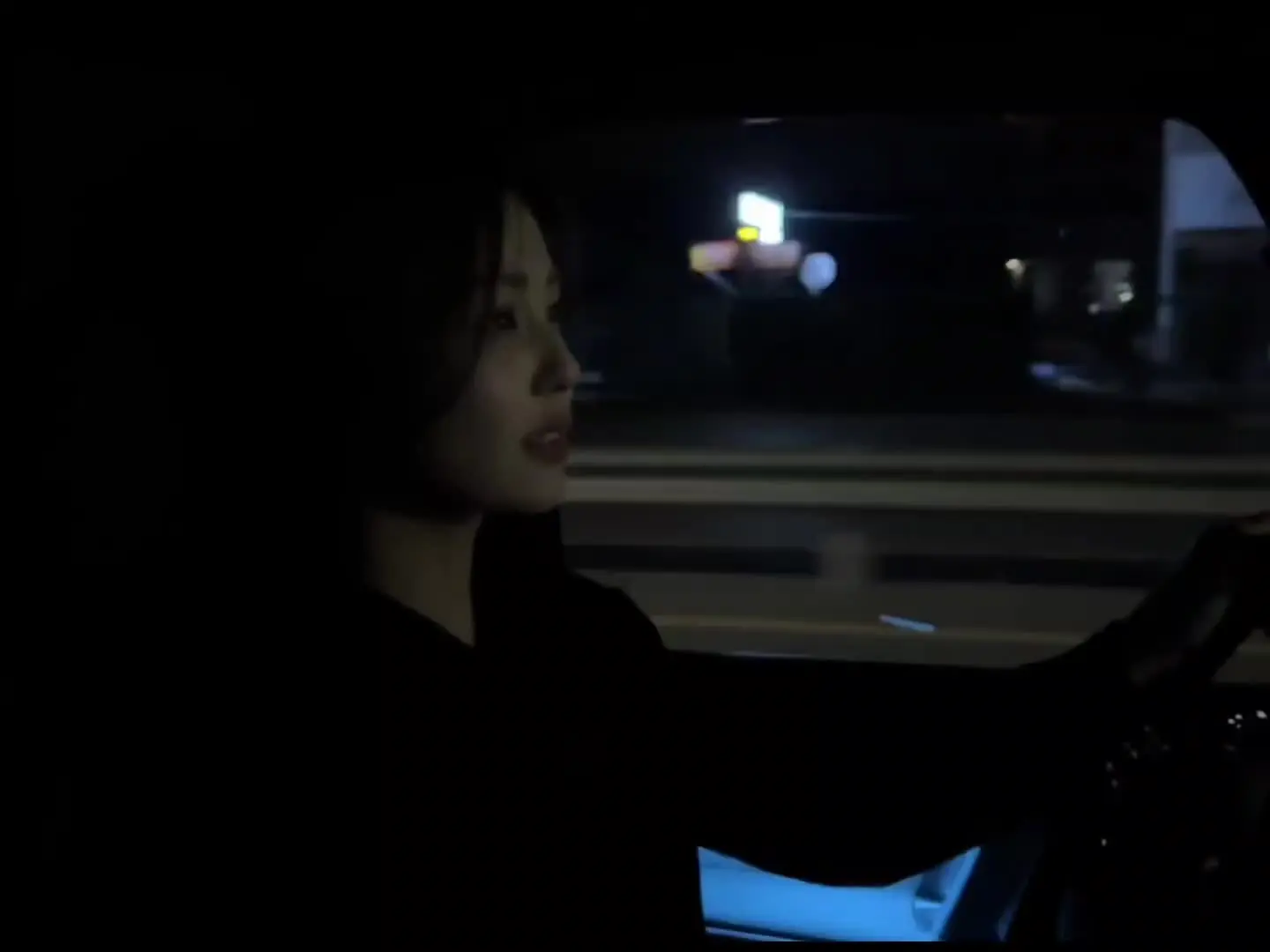 白鹿下班vlog（一鹿呵护又撒糖啦）一鹿呵护白鹿美到要炸了