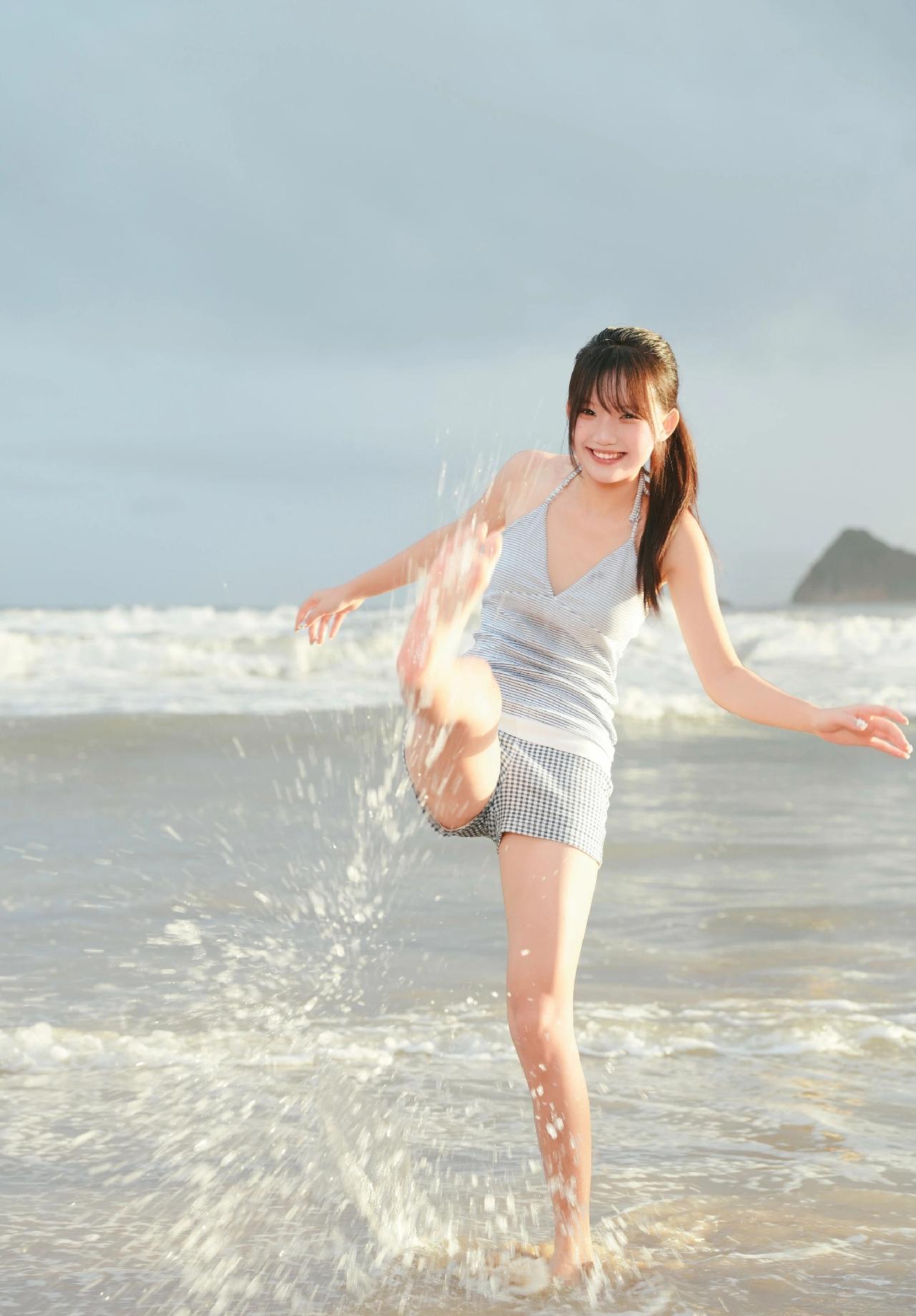 海风撞满怀🌊快乐是海边给的活泼和自由