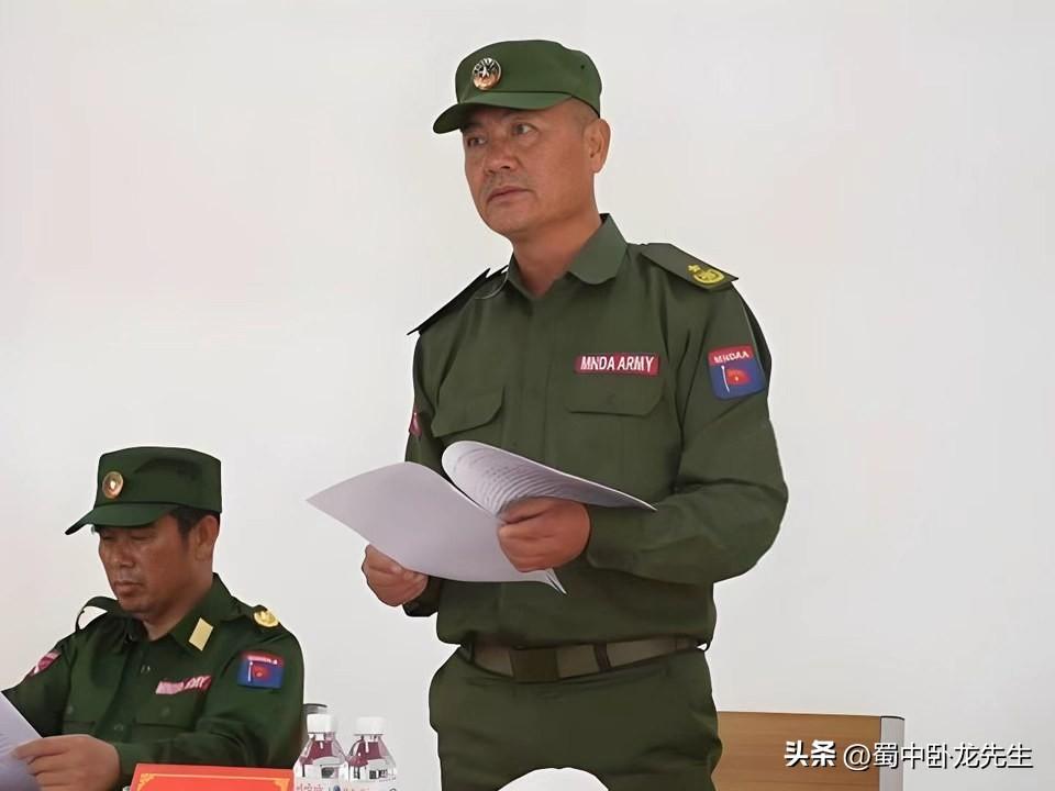 今天传来德昂军与同盟军4天艰难谈判达成和平协议始末的最新消息。自3月17日至20