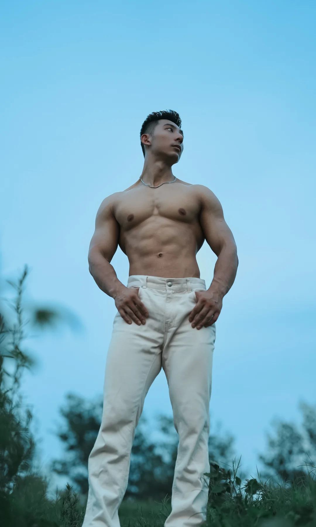永远都跟着心走 可我的心它说 跟你走