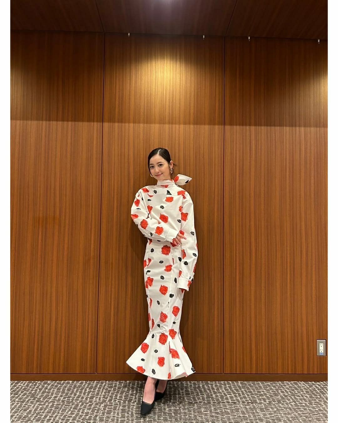 日娱新闻  佐佐木希  佐佐木希2月9日ins 