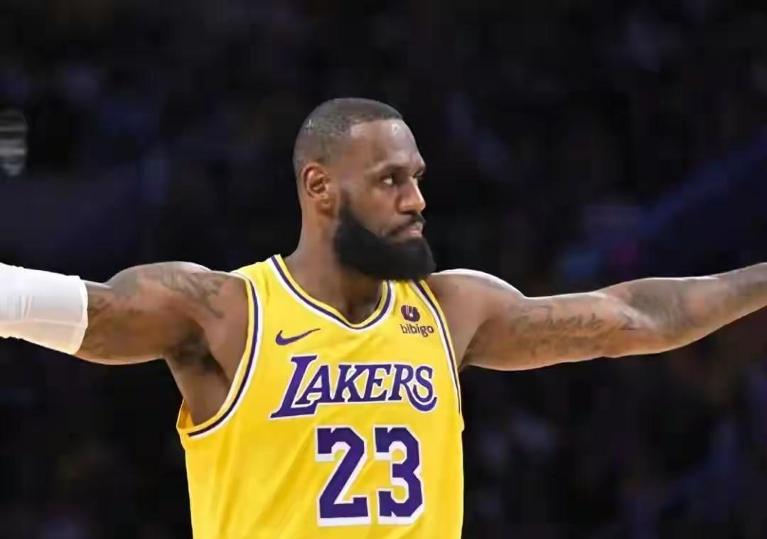 恭喜湖人
老詹＋东子双30+
不过湖人现在就是中游球队
打弱队还是游刃有余
但是