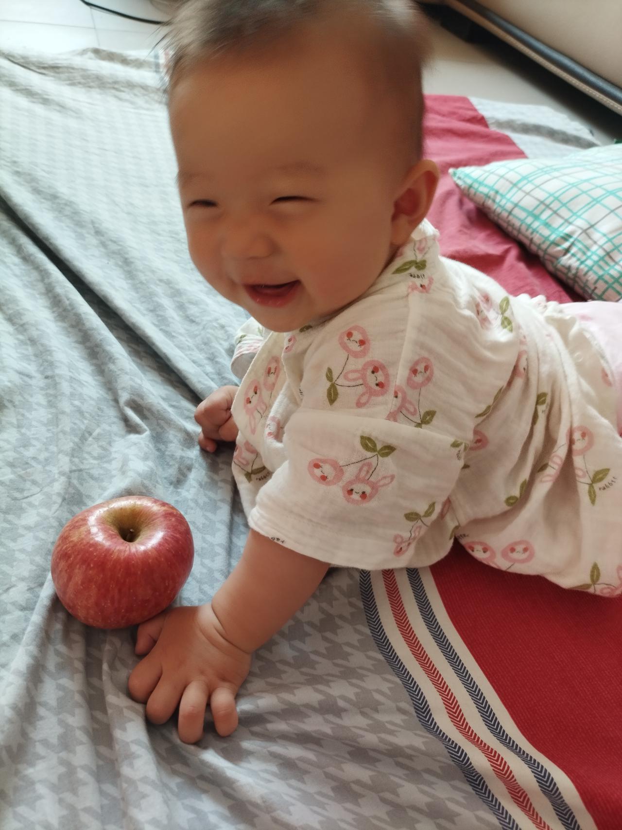 最近被一段话狠狠的共情：
“做父母，先修好自己的场”。
《道德经》中，书上有这么