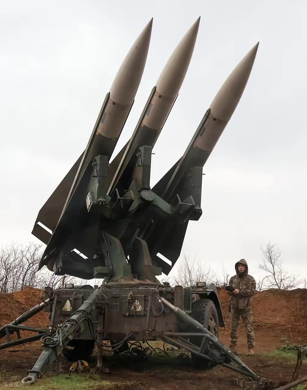 美国要打大仗了！中东重兵压境，伊朗危局已至
 
4月24日，中东局势急剧升温——