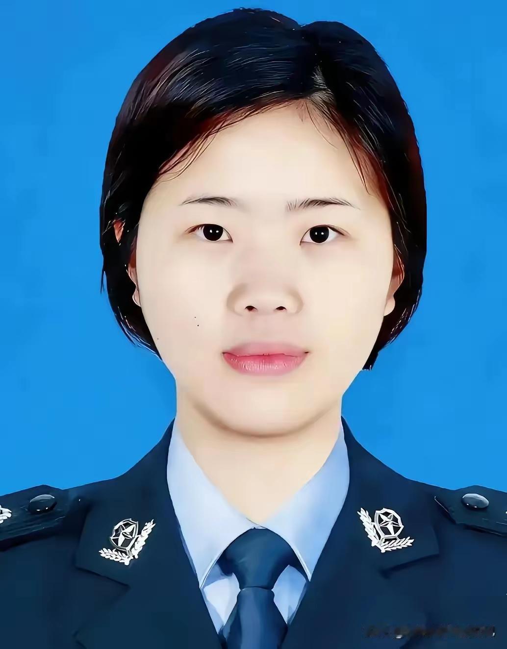 最近太多贪官蛀虫的新闻了，这条新闻让人稀罕！四川沐川95后女副所长罗慧琳，人民警