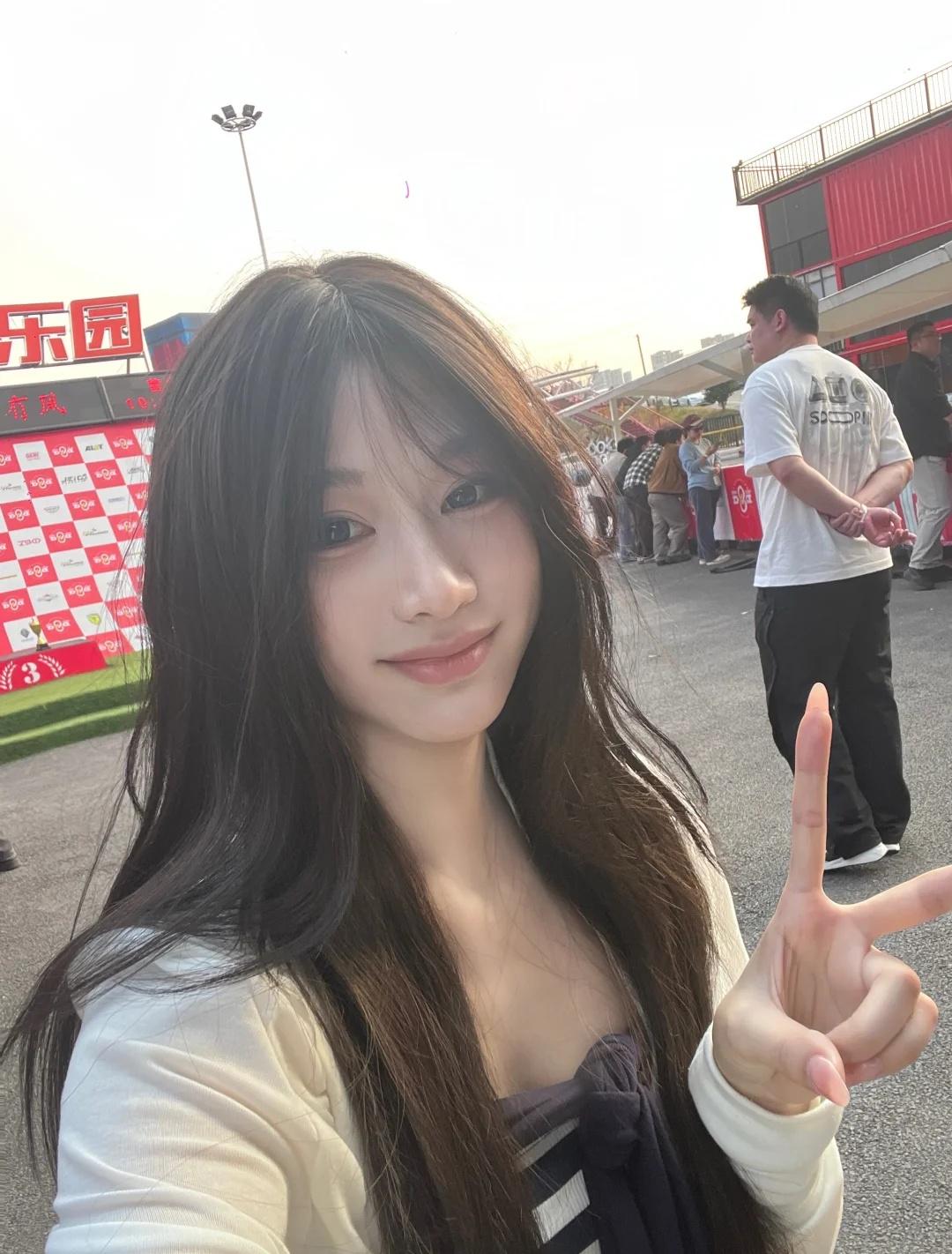 长沙这样的地培单能不能多一些
户外的运动的，全是阳光的真的很喜欢长沙旅游攻略