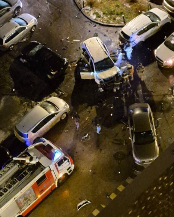 俄武装力量总参谋部作战训练局长汽车炸弹爆炸身亡

普京刚释放和谈信号，莫斯科就炸