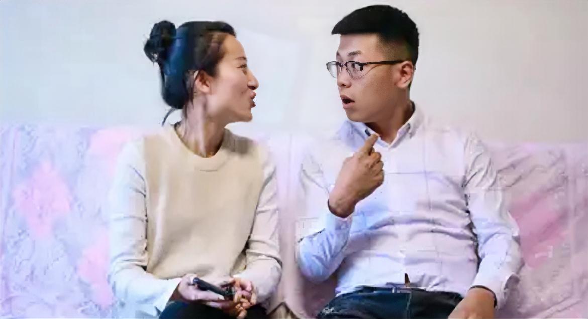 一个家庭想要往上走，关键都在“嘴”上
给所有中年夫妻一个建议，想要发财，先从“避