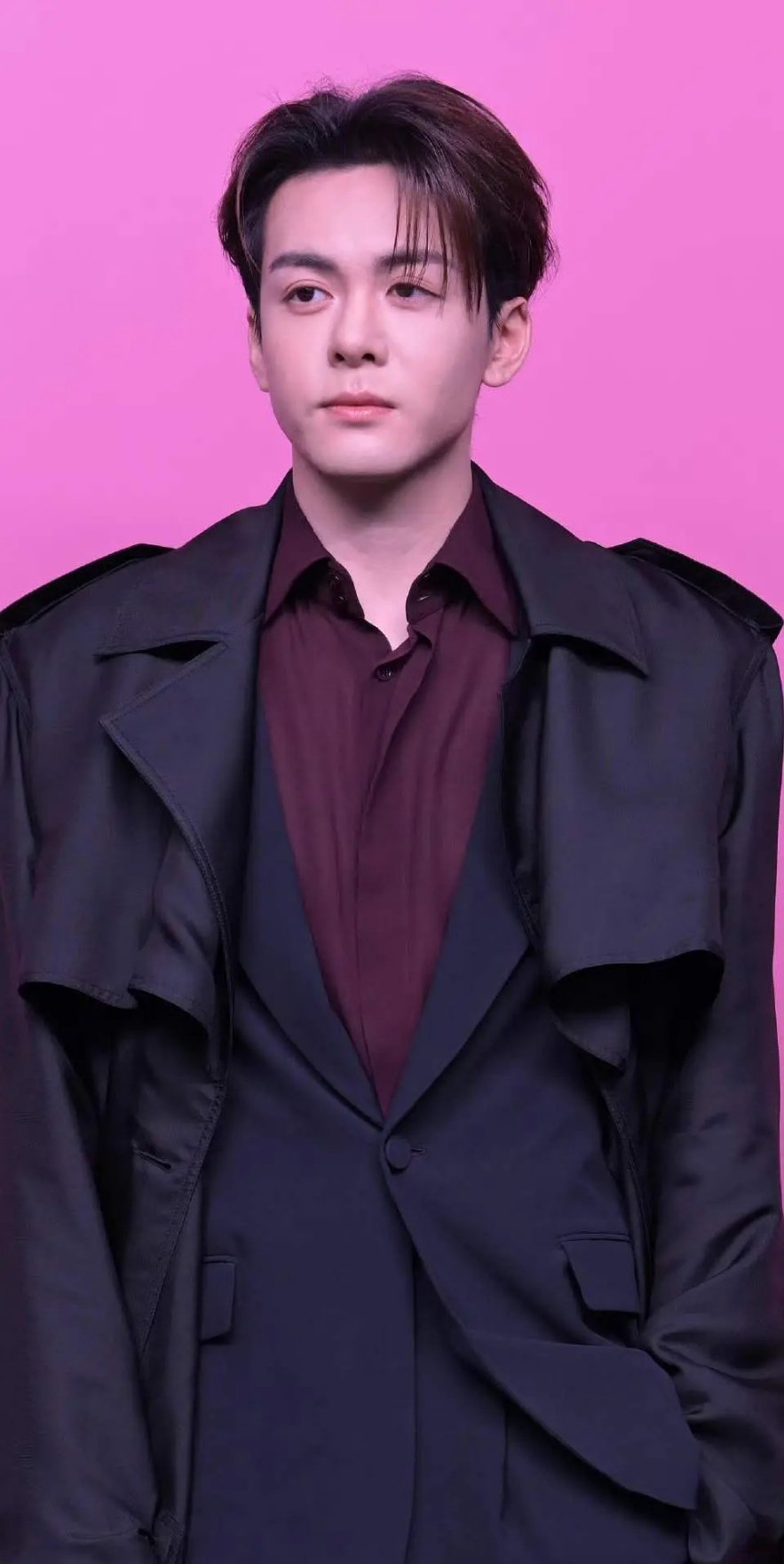 感觉曾瞬希真的好疲惫啊 ​​​