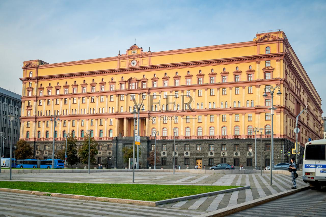 3月30日俄罗斯联邦安全局直接放出猛料，一名英国驻俄使馆的工作人员，看着是个正经