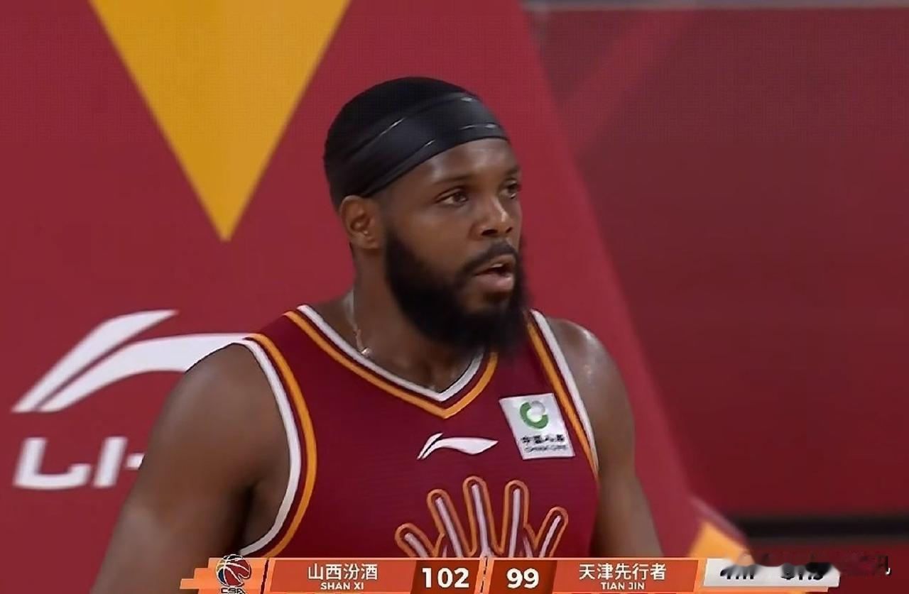以后就这么打，末节别上迪亚洛！山西汾酒男篮末节找到了最佳组合阵容！潘江今天使用外