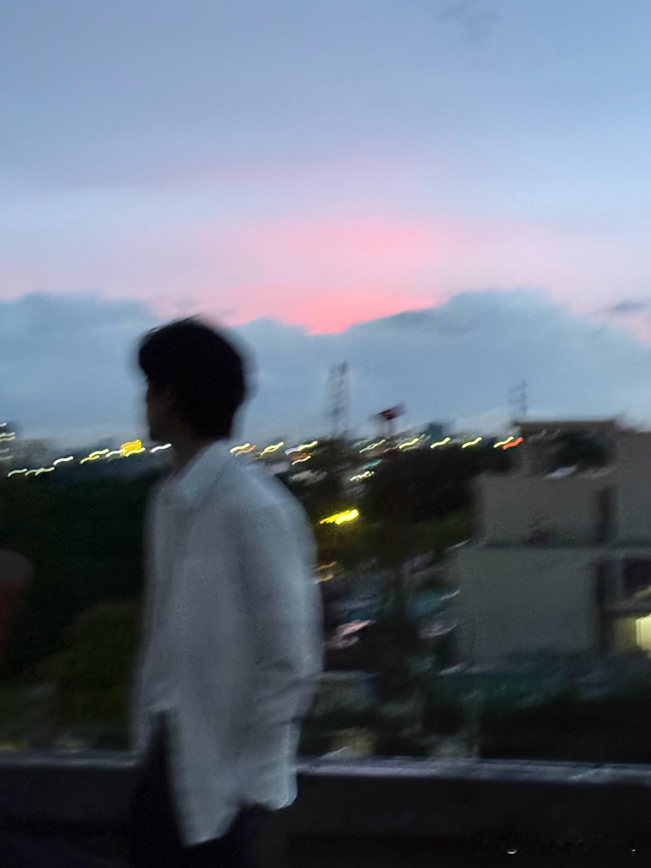 宋威龙分享图片