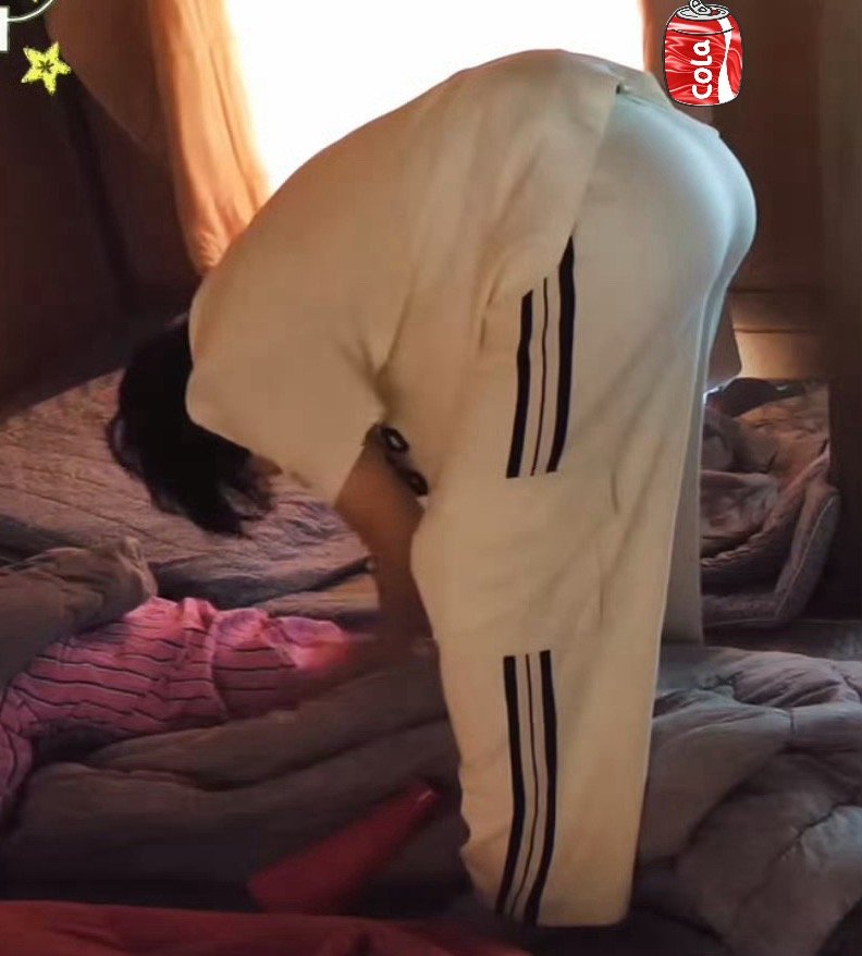 今日份性感 