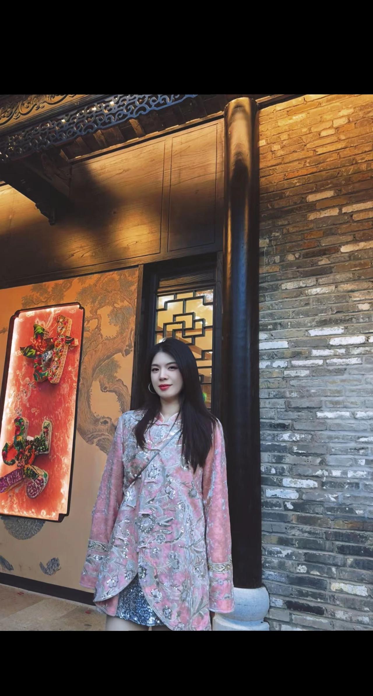 也是被硬控了三天 张艺兴大花轿 大花轿